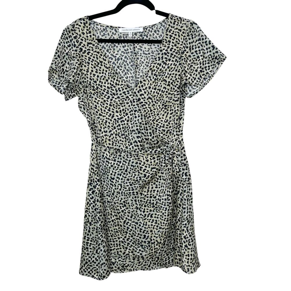 Cupcakes & Cashmere Lenna Leopard Print Wrap Dress
